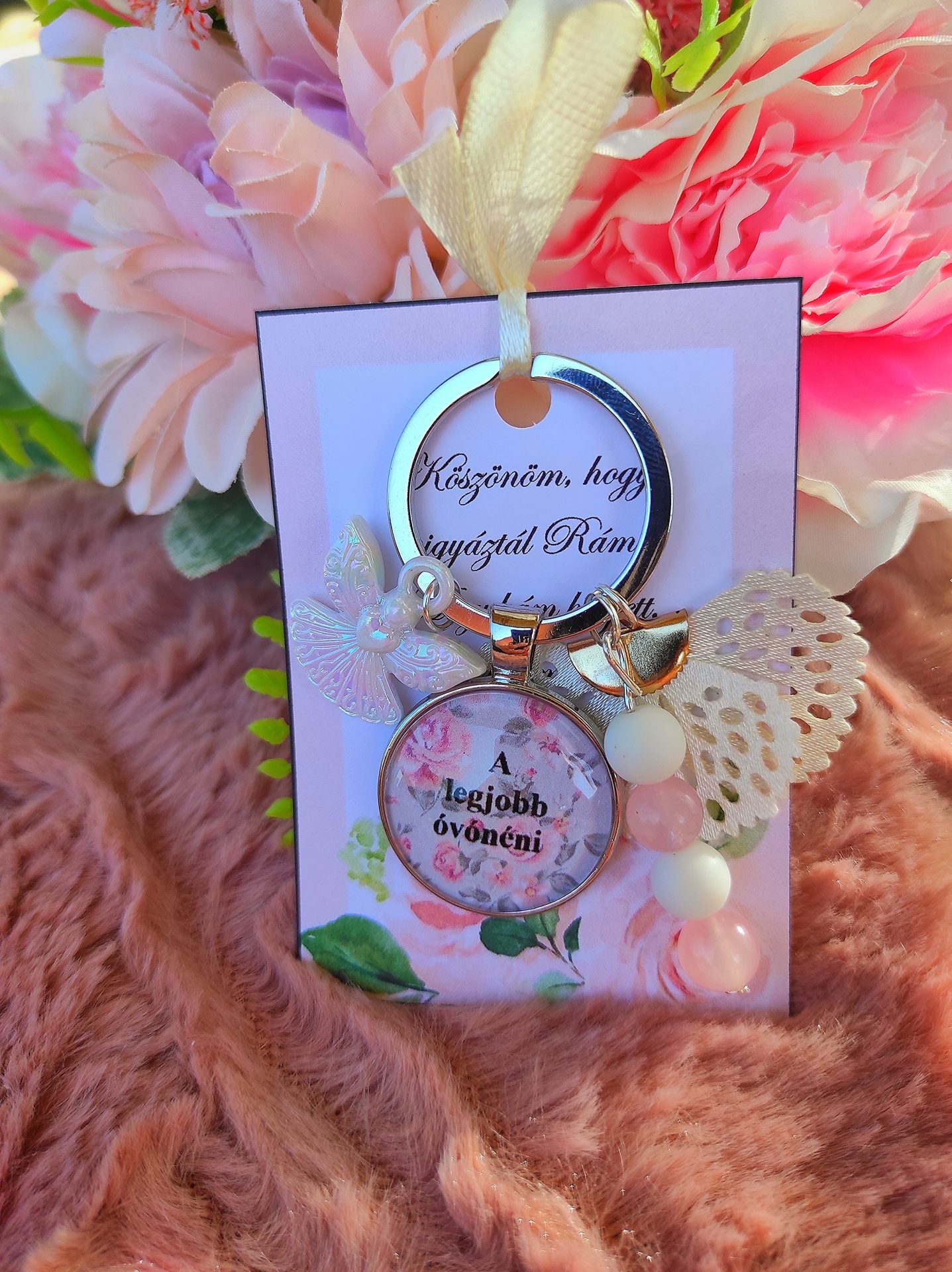 Legjobb óvónéni rózsakvarc kulcstartó